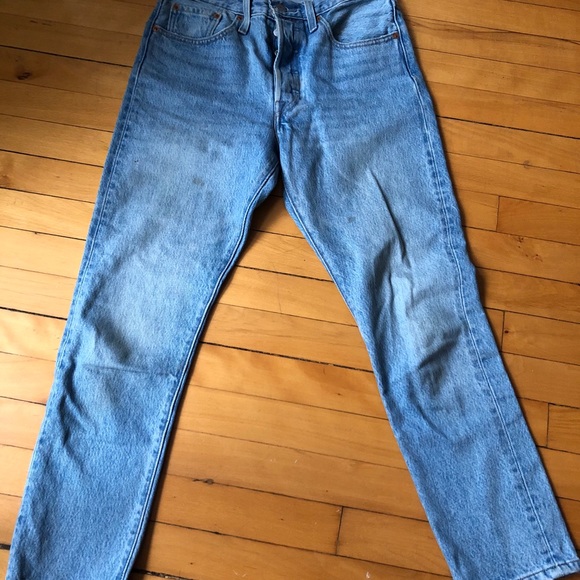 Levi and Aritzia Collab Jean - Picture 3 of 3